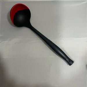 Le Creuset Revolution® Bi-Material Ladle